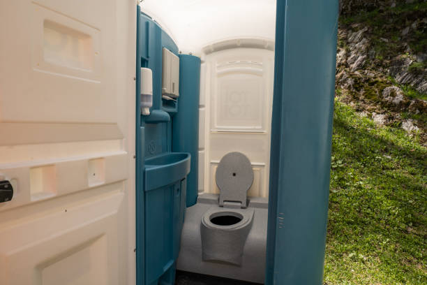 Best Luxury portable toilet rental  in Enon, OH